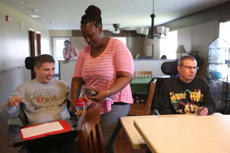 How Residential Habilitation Promotes Life Skills and Inclusion